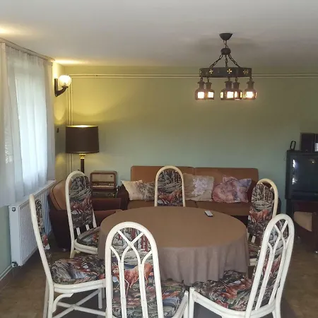 Konukevi Hilltop Sukoró